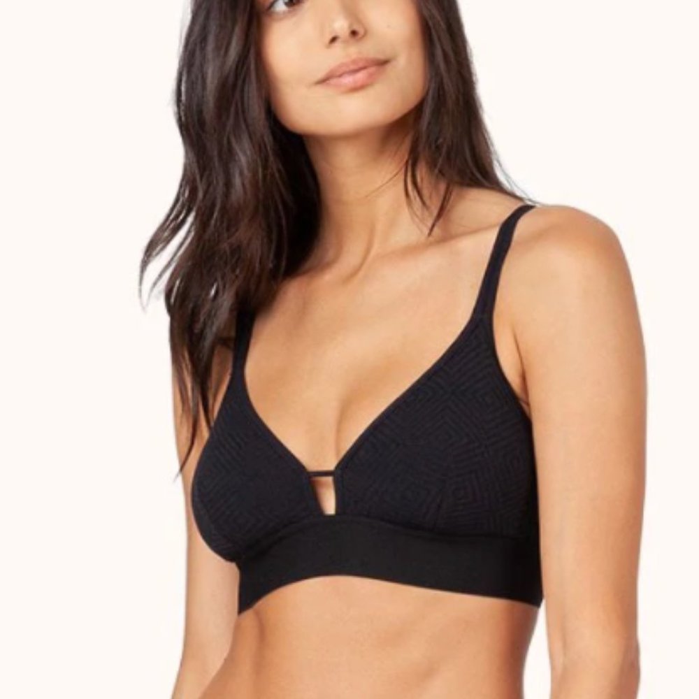 Lively Black M Deco Mesh Bralette